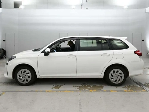 TOYOTA COROLLA FIELDER 2023